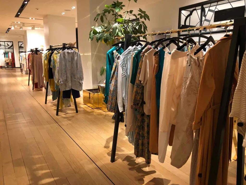 Fashion apparel brands | industries |