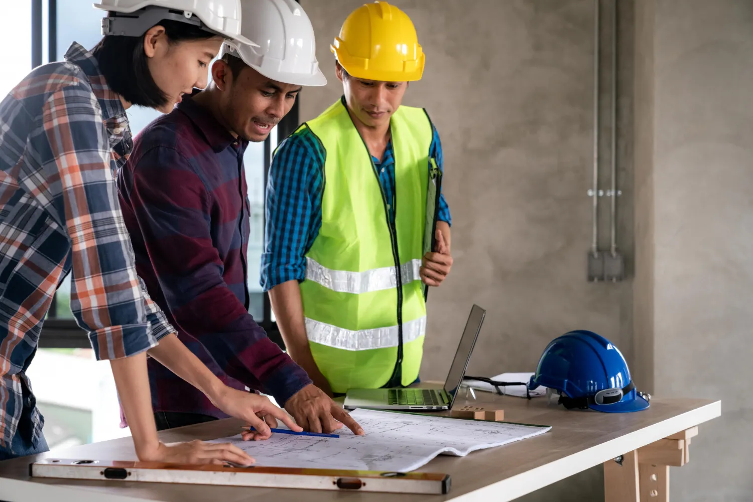 General contractors | industries |